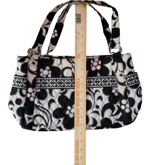 2 Black/ White Handbags - Picture 3 of 4